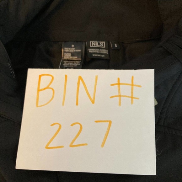 Nils Snow Pants Womens Sz S Black Bootcut Waterproof Ski Stretch Zip Ankle - Picture 11 of 11